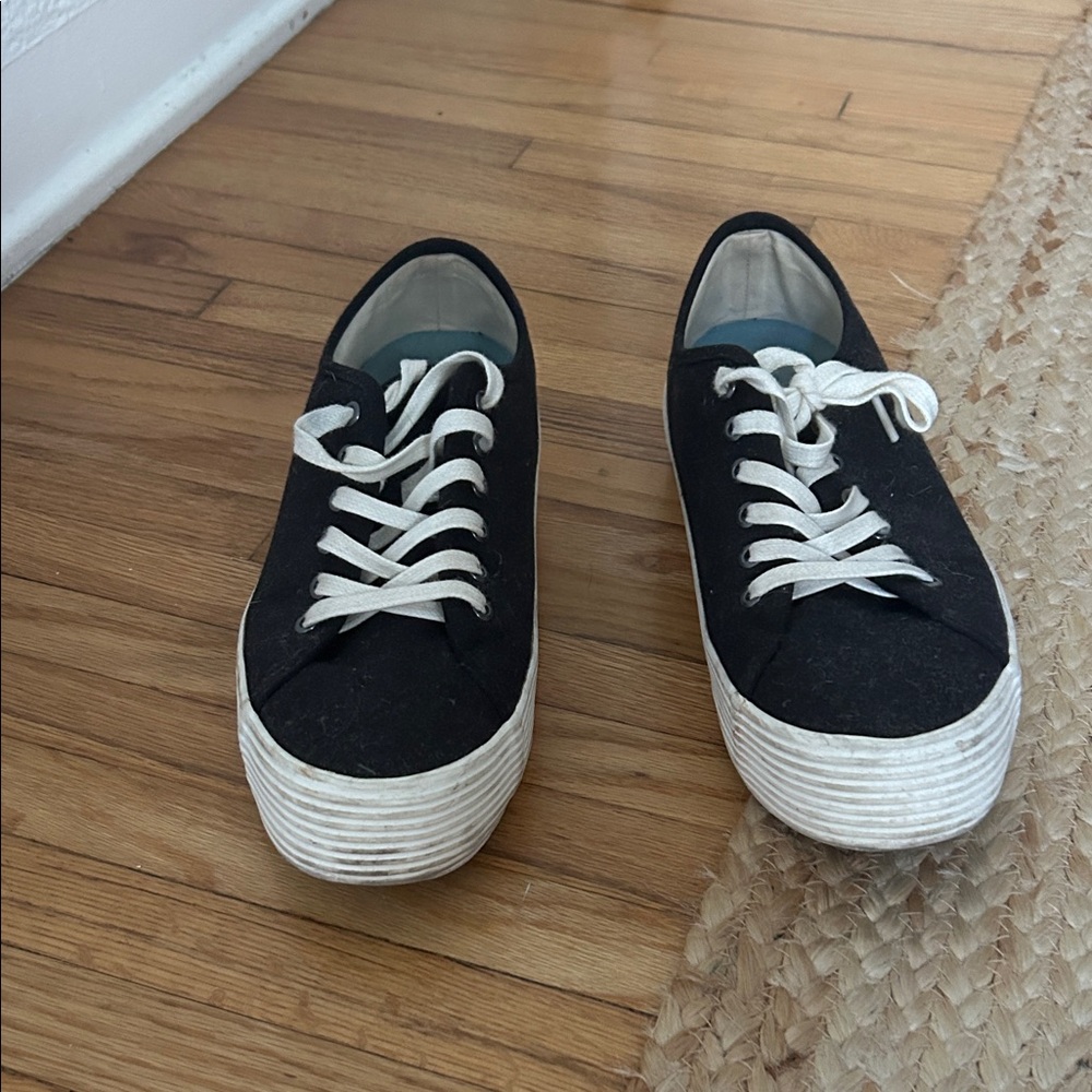 Seavees Platform Sneakers